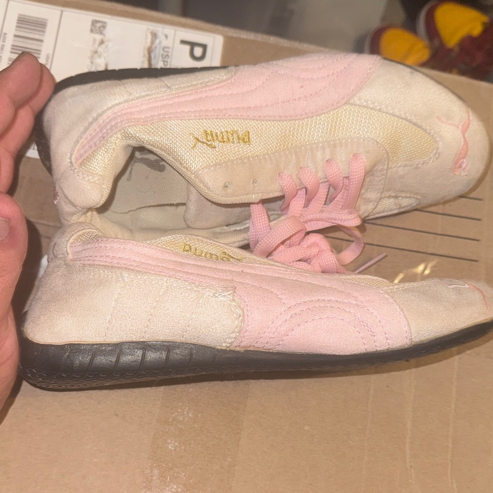 PUMA Women’s Pink & Cream Low-Profile Sneakers – Size 6 - Picture 5 of 7